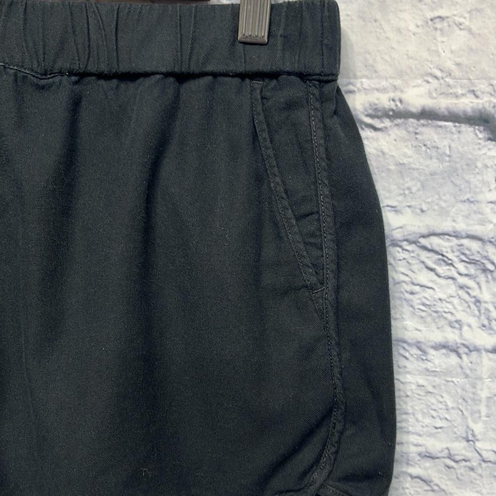 Madewell Black Athletic Shorts Lightweight Performance - Picture 2 of 4